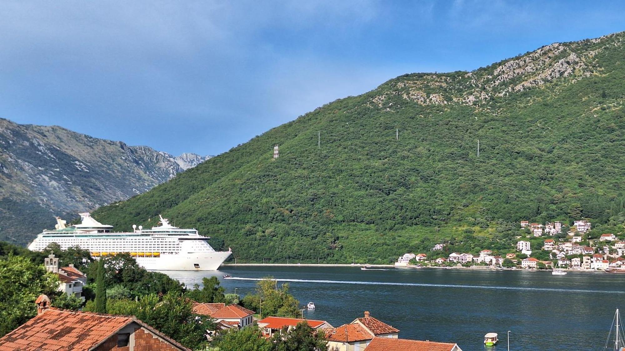 Seaside Village Kamenari Eksteriør bilde